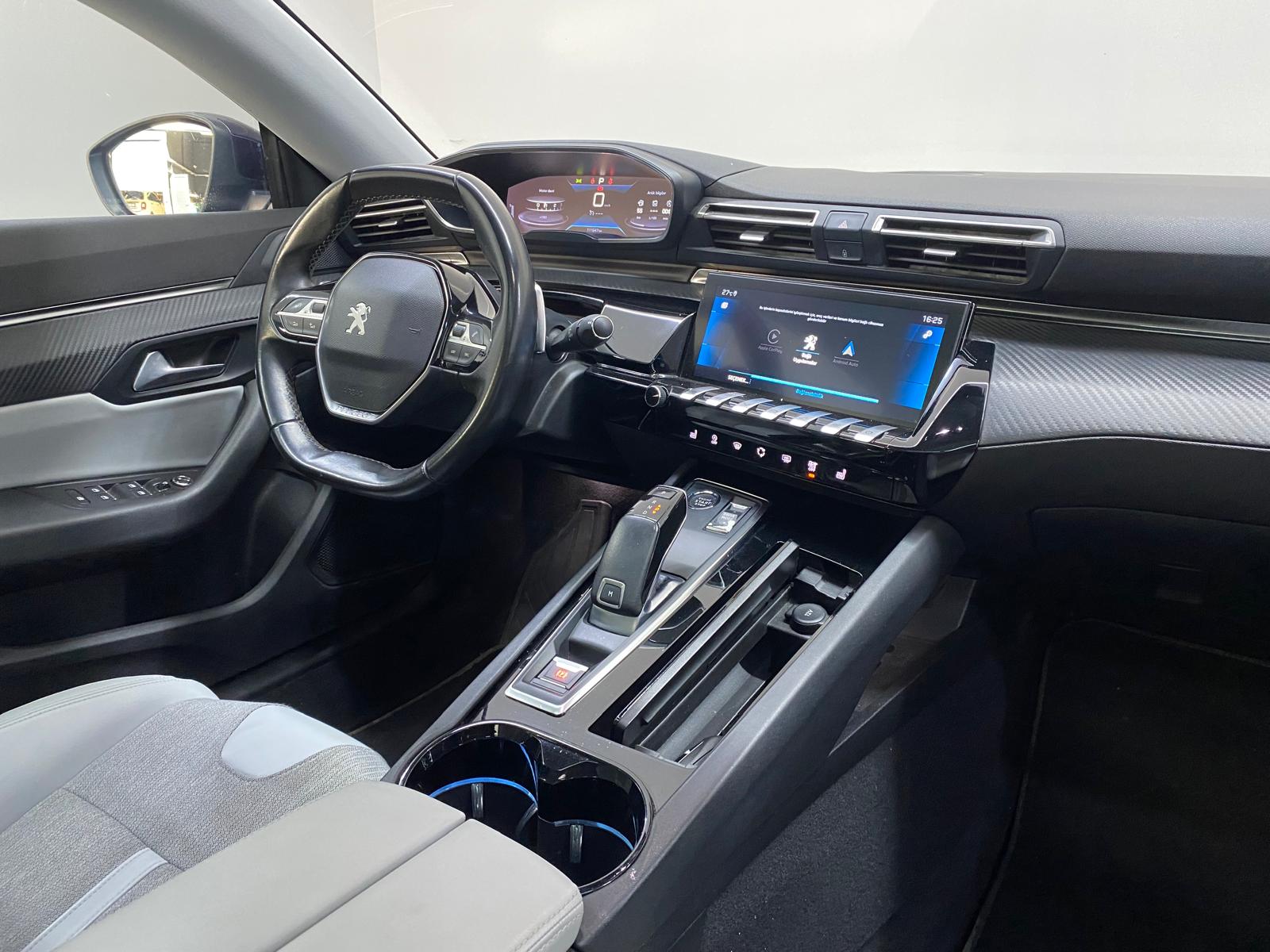 PEUGEOT 508 27
